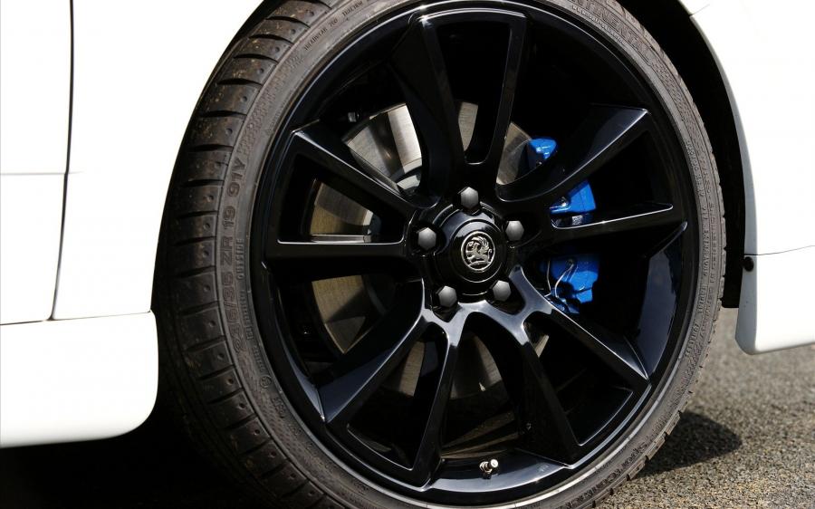  Vauxhall Astra VXR 2011 года  (фото 5 из 13)